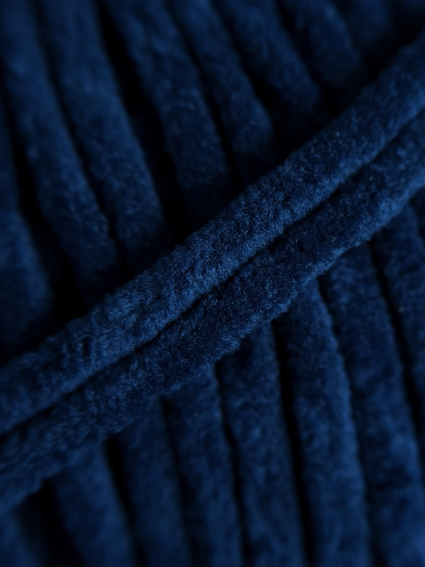 VELUR 5054 - 1 skein - Image 2