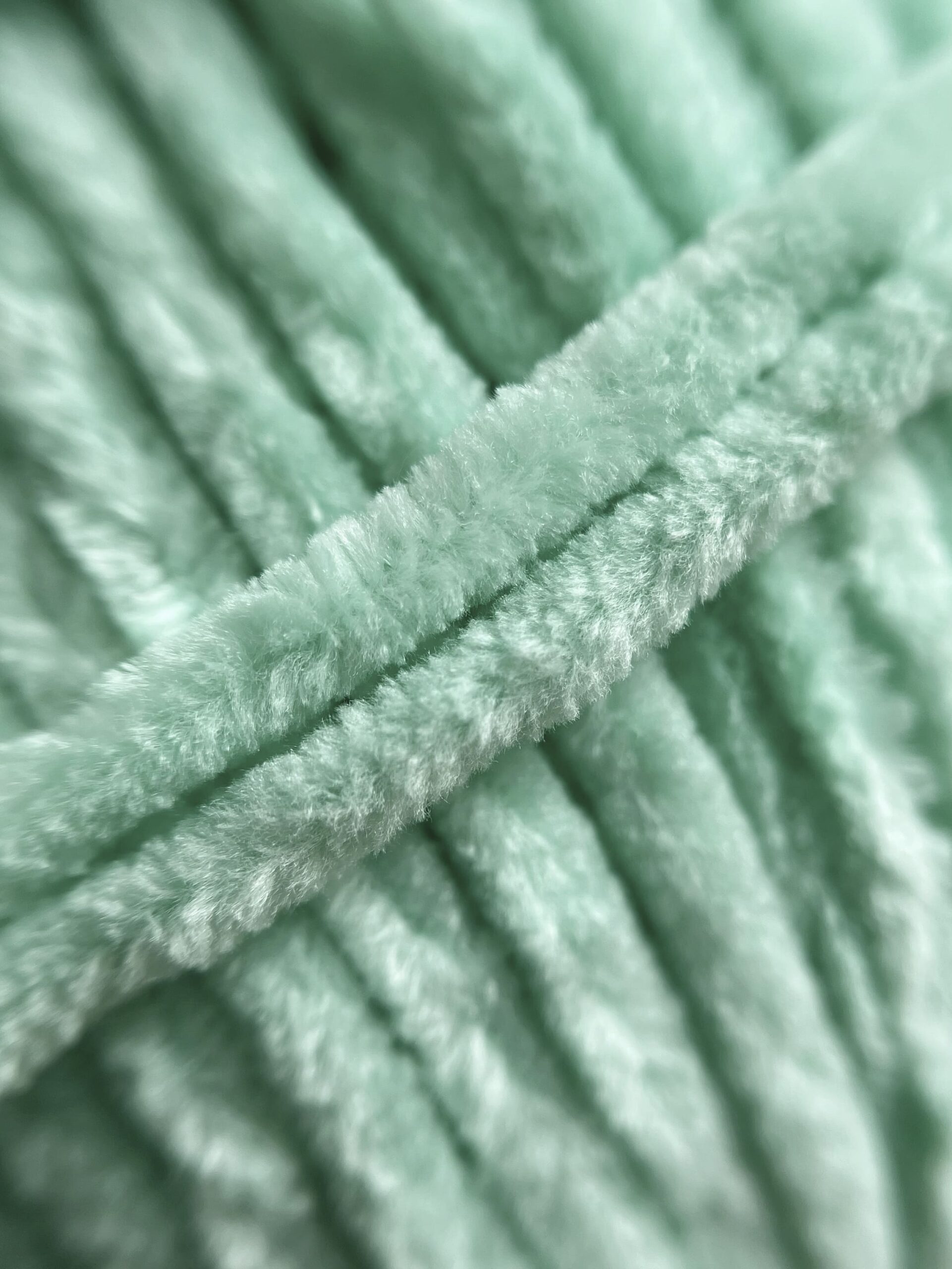 VELUR 8207 - 1 skein - Image 2